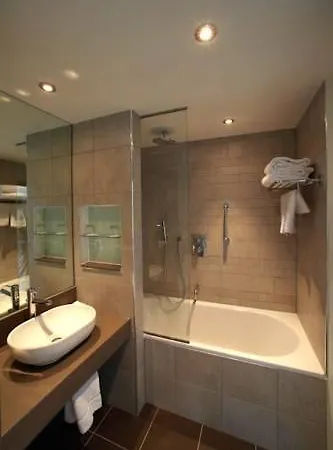 Premier Centre - Haymarket Hotel