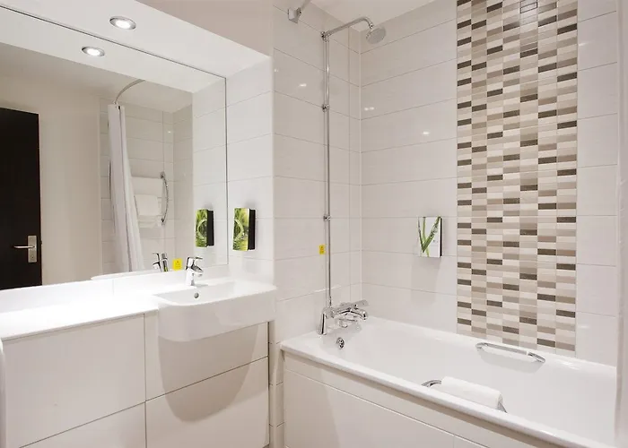 Premier Centre - Haymarket Hotell